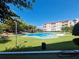 Appartement à Carrer de la tramuntana 1. Amplio apartamento con terraza, buena orientación y zona comunit