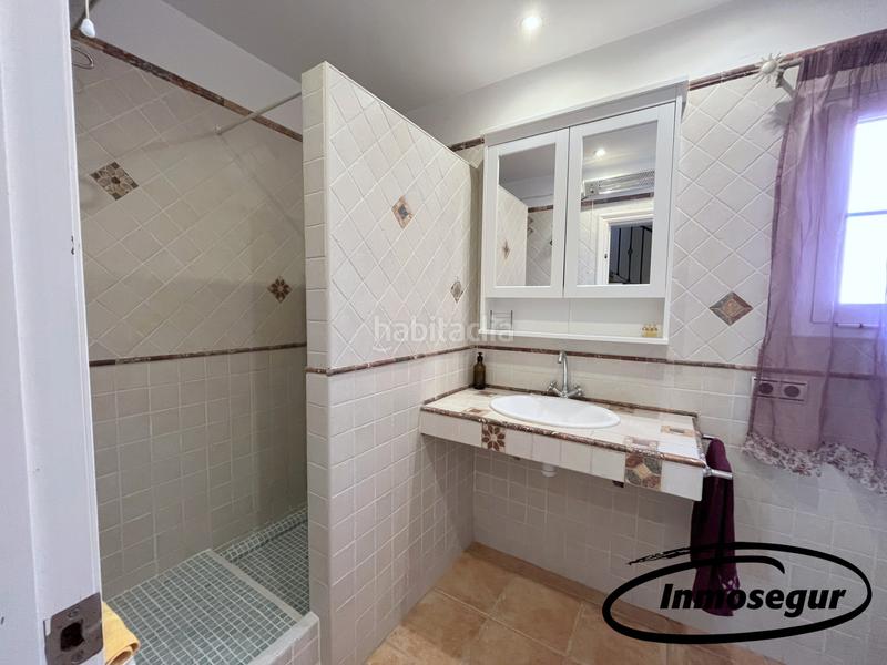 Foto 1fa42886-74e3-4f6e-8661-2f3d3a24f9b1. Casa bifamiliare in carrer de ventura gassol i rovira 17 in Salou