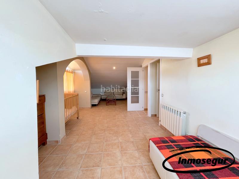 Foto 81fd5943-73d0-41a2-ae16-ce7c35ebdf75. Casa bifamiliare in carrer de ventura gassol i rovira 17 in Salou