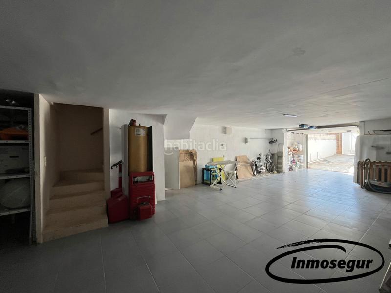 Foto 95a35a81-37be-4f3f-985e-a37f6ad0b1c2. Casa bifamiliare in carrer de ventura gassol i rovira 17 in Salou