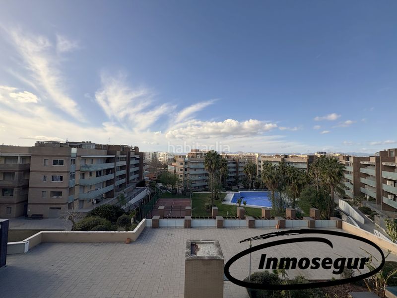 Foto 3803c547-2c80-4fb1-a027-cb43ddd1887d. Pis amb calefacció aparcament piscina a Plaça Europa - Port Aventura Salou