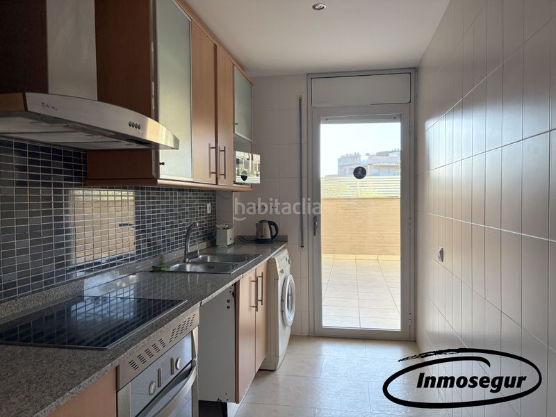 Foto 6ca553b0-1f5b-44dc-b7f8-c423730d4279. Pis amb calefacció aparcament piscina a Plaça Europa - Port Aventura Salou