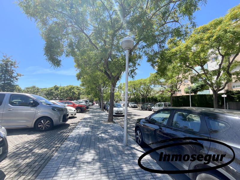 Foto 29340d38-9131-4072-bae4-43667387d85d. Pis a carrer de l'arquitecte ubach 14 a Centre Salou