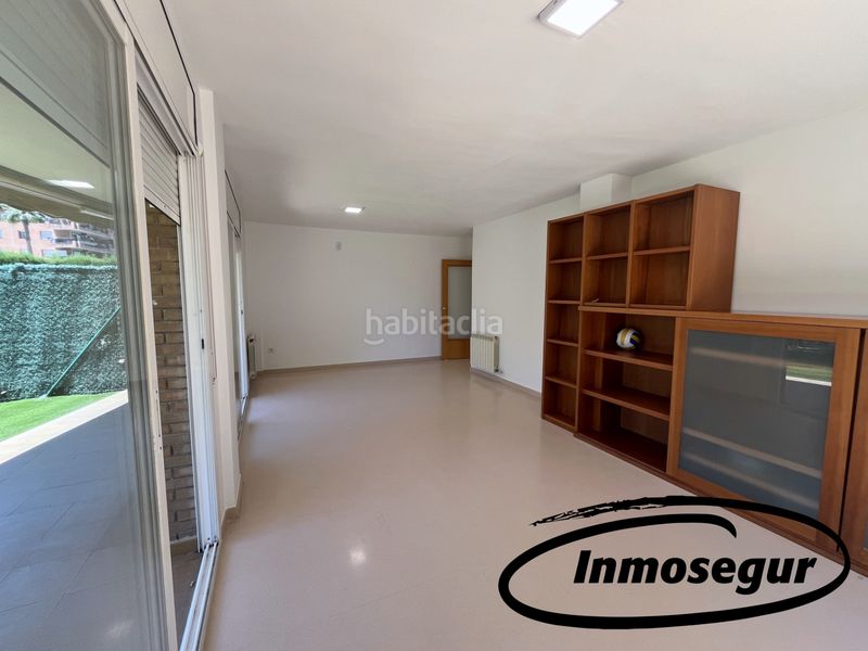 Foto 5854858b-e3fc-4418-8324-e65f49b03ac3. Pis a carrer de l'arquitecte ubach 14 a Centre Salou