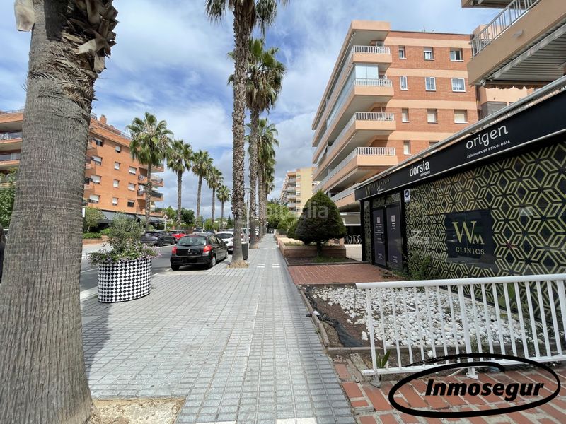 Foto 4cb2bbf4-c3a5-4029-b60c-a64fef6069c3. Local comercial a carrer de barcelona 74 a Centre Salou