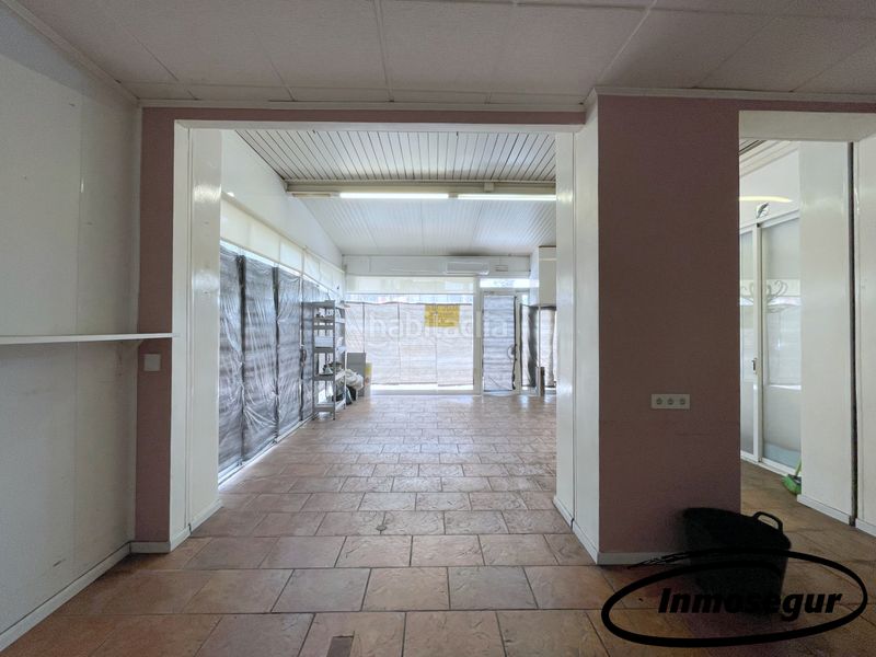 Foto 70f07246-5e6f-4459-93dc-0f4ed101a6ed. Local comercial a carrer de barcelona 74 a Centre Salou