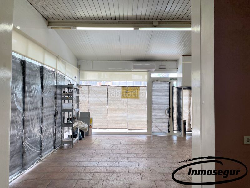 Foto a24e6921-4261-412d-ad3b-370c20b34c03. Local comercial a carrer de barcelona 74 a Centre Salou