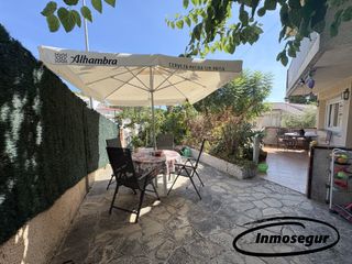 Maison jumelée à Carrer dels Pins del Cintet 9
