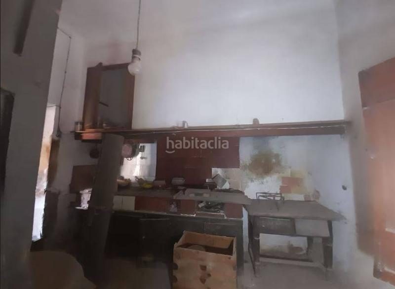 Foto e09e2d14-7d5e-4172-aefc-67530b880a94. Edifici a Algueña