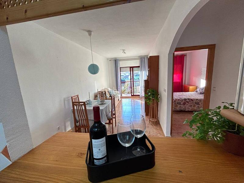 Foto 864613e6-ecf4-4a2e-b087-389883520574. Apartament amb aparcament a Centro Alcázares (Los)