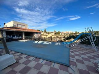 Masia a Crevillente. Casa de campo en venta en san antonio de la florida, 5 dormitori