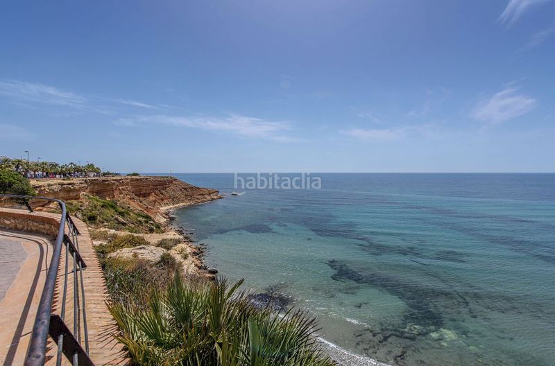 Foto 2d3fa959-0c90-46e6-940d-93fa0175e7ae. Apartament amb aparcament piscina a Torreblanca Torrevieja