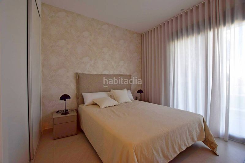 Foto 84a02112-a9f7-4d78-a763-24e14122b23e. Apartament amb aparcament piscina a Torreblanca Torrevieja