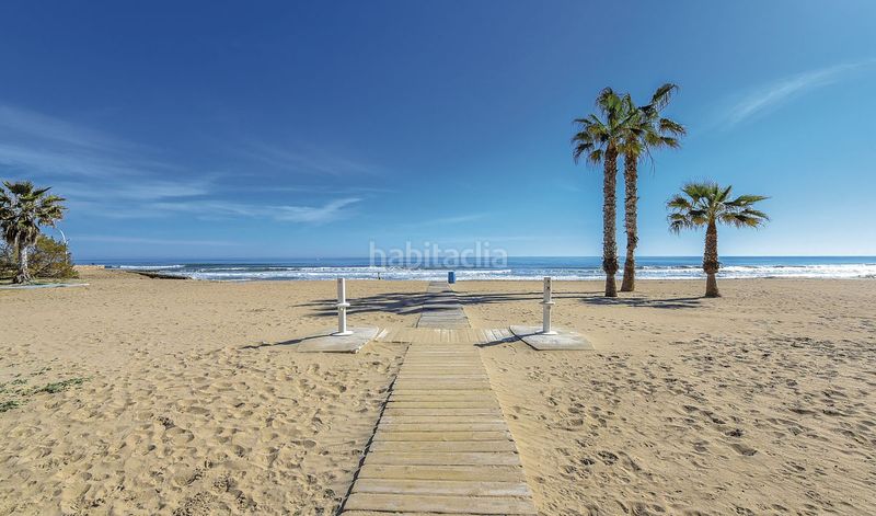 Foto 9c647f7b-a405-416f-98d6-838561690337. Apartament amb aparcament piscina a Torreblanca Torrevieja