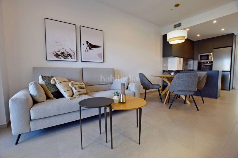 Foto e67c8e29-5cf3-4b16-8e51-67fed9d6d56f. Apartament amb aparcament piscina a Torreblanca Torrevieja