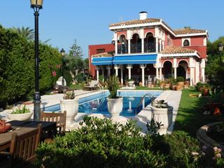 Xalet a Aguas Nuevas. Chalet en venta en calas blancas, 7 dormitorios.