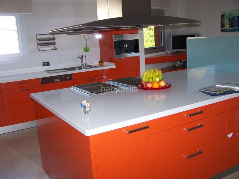 Foto 126d0a41-6c34-464c-ab4e-4bdbd626a6ce. Chalet in Cabo de las Huertas Alicante