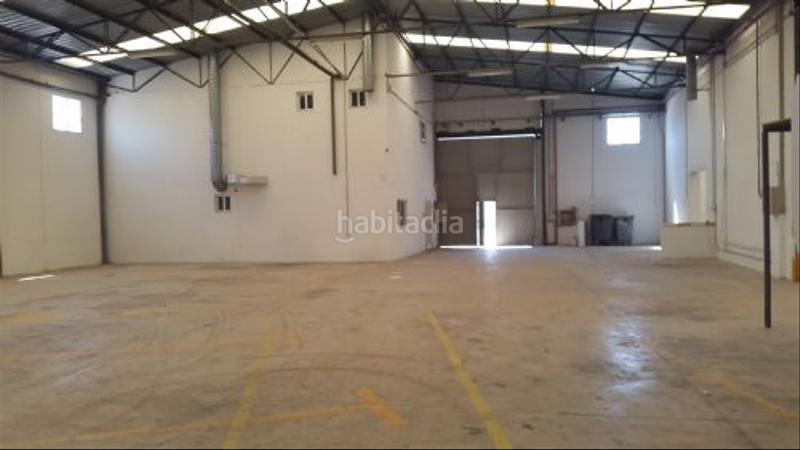 Foto 2bf84c59-d125-4680-b00a-3947db1a5fb3. Fabrikhalle in Pedanías Este Aspe