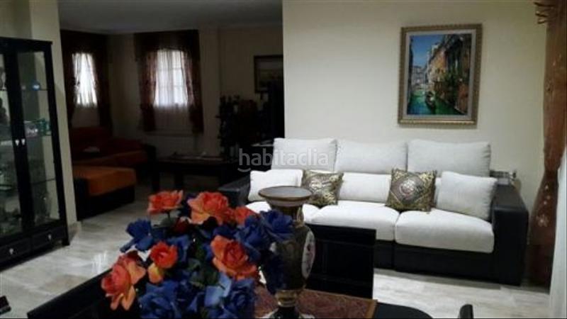 Foto c61c44c0-988d-4be2-823f-01603676d255. Chalet avec parking piscine dans Sierra Helada Benidorm