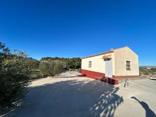 Mas à Jumilla. Casa de campo en venta en norte.