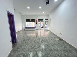 Lloguer Local Comercial a Crevillente. Local com. en alquiler en crevillent, 1 despacho.