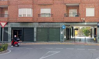 Local Comercial a Crevillente. Local com. en venta en avda. de madrid, 1 despacho.