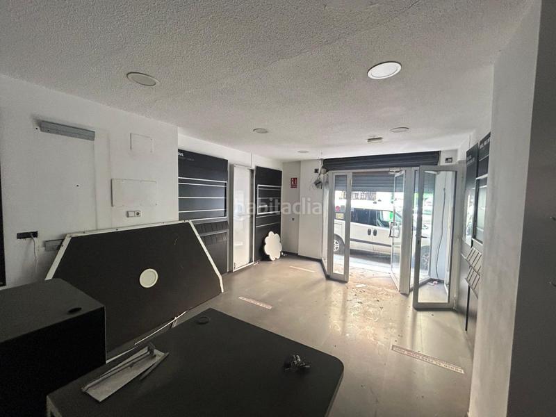 Foto 5718e4e0-e3ac-4369-8e85-0fc329ee459d. Location local commercial dans Crevillente