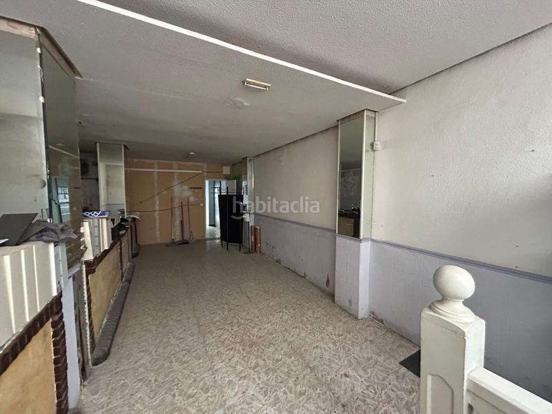 Foto eebd0d45-60aa-4d77-a61b-13c7fc9925b1. Location local commercial dans Crevillente