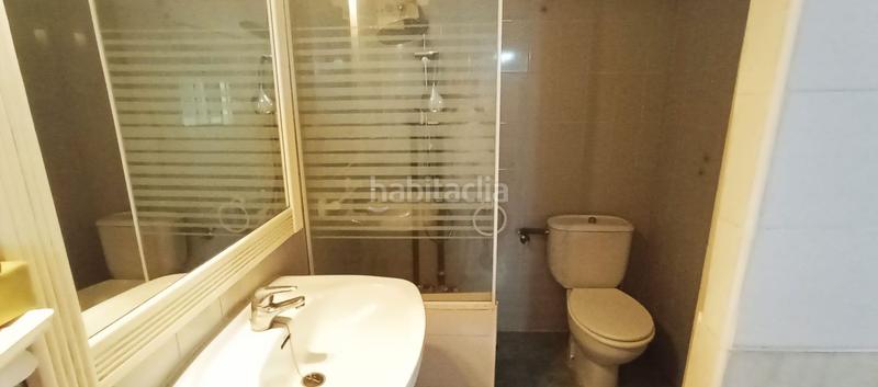 Foto b8f9ef3c-b320-44f1-95b1-ac84af6c9233. Pis a Crevillente