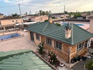 Masia a Catral. Casa de campo en venta en torre los pavos, 5 dormitorios.