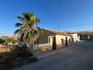 Maison à Algueña. Casa en venta en algueña, 3 dormitorios.