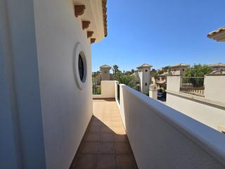 Maison jumelée à Algorfa. Casa adosada en venta en la finca golf resort, 3 dormitorios.