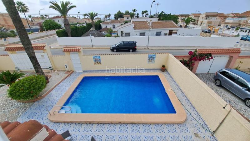 Foto 7c27e1ff-2b7e-44ce-9afd-c03f5ce86b8e. Chalet  en venta en urbanizaciones ciudad quesada, 3 dormitorios. en Rojales