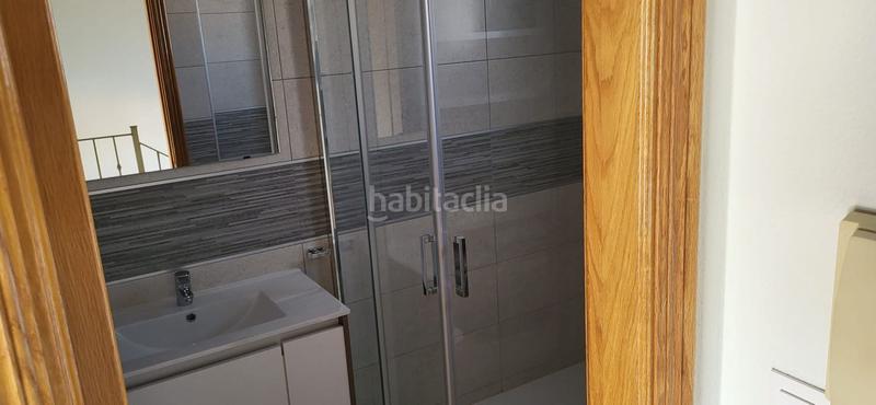 Foto 7d5234bc-712a-4de5-a6d1-35e1a23274cd. Semi detached house with heating parking pool in Puerto Marino Santa Pola