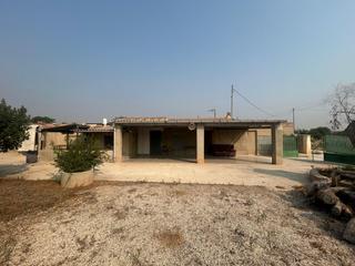 Masía en Crevillente. Casa de campo en venta en crevillent, 3 dormitorios.