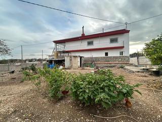 Masia a Crevillente. Casa de campo en venta en san antonio de la florida, 4 dormitori