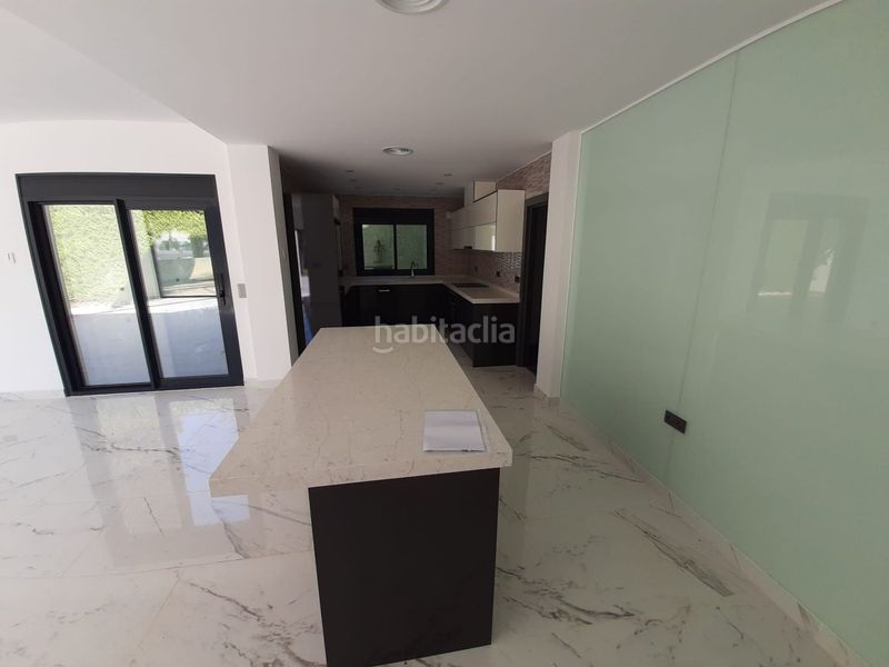 Foto 71b3da16-d051-4757-ab12-84407f7896df. Xalet amb calefacció aparcament piscina a Campoamor Orihuela