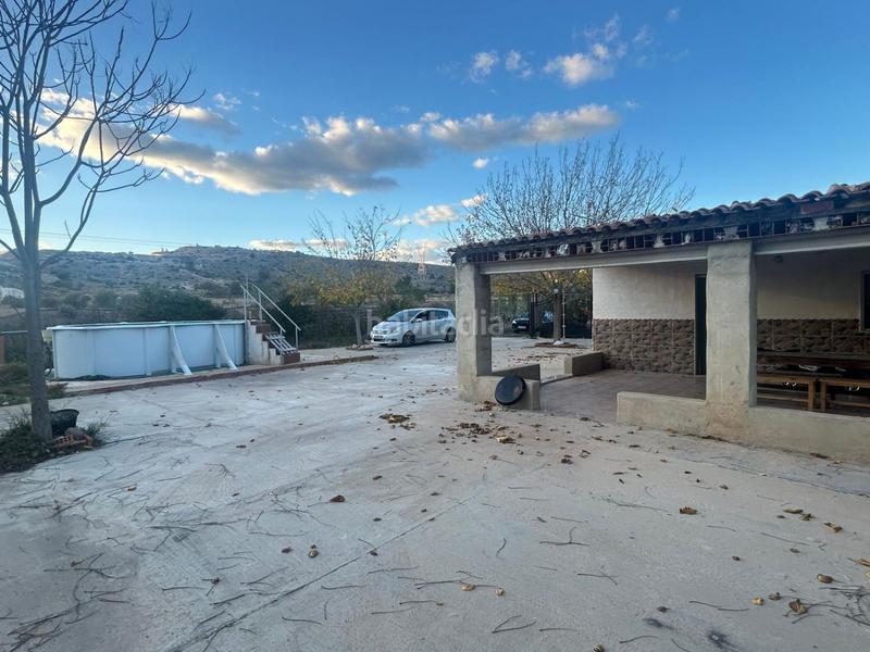 Foto b11f4d3d-83ea-4f84-9b3e-5401b6a2f0f3. Masia amb piscina a Romana (la)