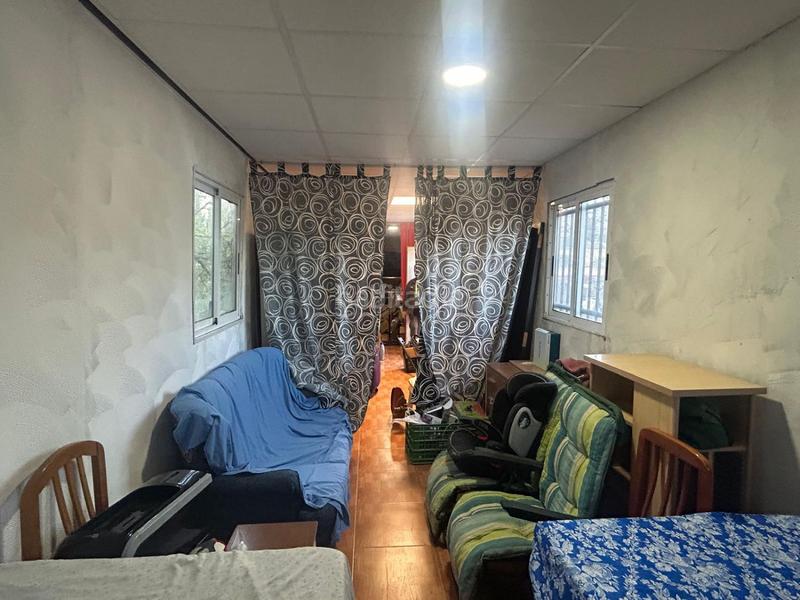 Foto d2f697fe-f5de-48de-a8b2-870b71cbcbbd. Masia amb piscina a Romana (la)