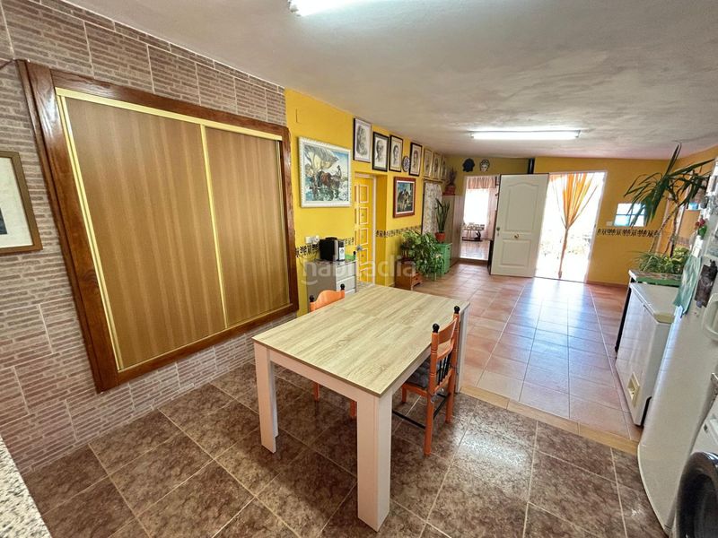 Foto 0f0c223d-6b72-4e80-bf68-106132c005c4. Chalet mit pool in Crevillente