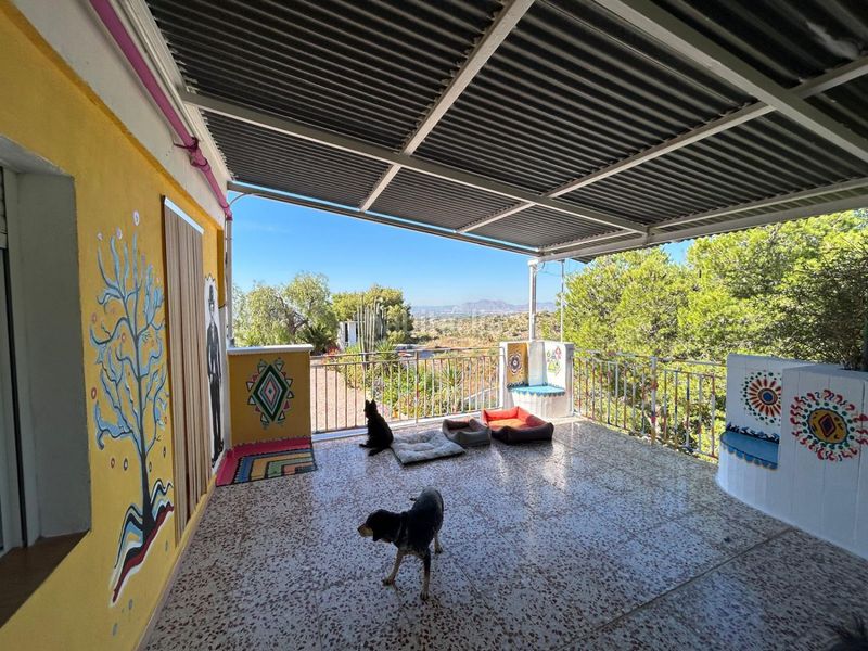 Foto f1644841-89ef-488b-95b3-48c15822e734. Chalet mit pool in Crevillente