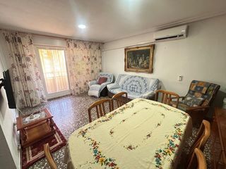 Flat in Crevillente. Piso en venta en fontenay, 3 dormitorios.