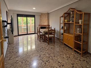 Flat in Crevillente. Piso en venta en fontenay, 3 dormitorios.