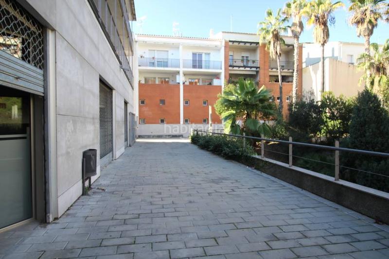 Foto ae16c8d5-248c-4aa5-99c1-216b0a34e69c. Alquiler local comercial  acondicionado en Vilanova i la Geltrú