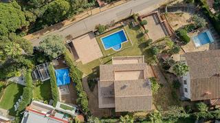 House in Montgoda