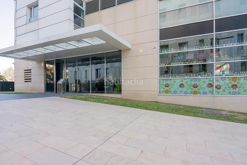 Foto 8fd8c297-9422-4ba0-8093-a6f8802879f3. Penthouse with heating parking in Poblenou Barcelona