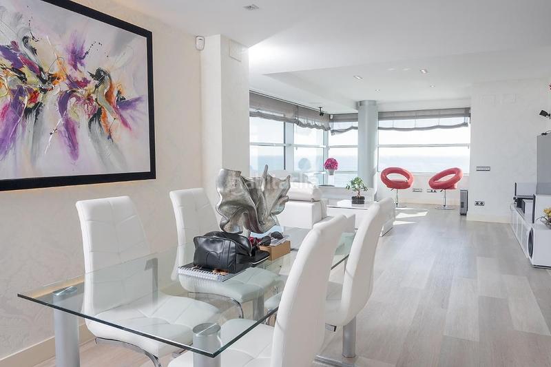 Foto f02bb9cd-0e87-4990-b709-10f5b492aafb. Penthouse with heating parking in Poblenou Barcelona