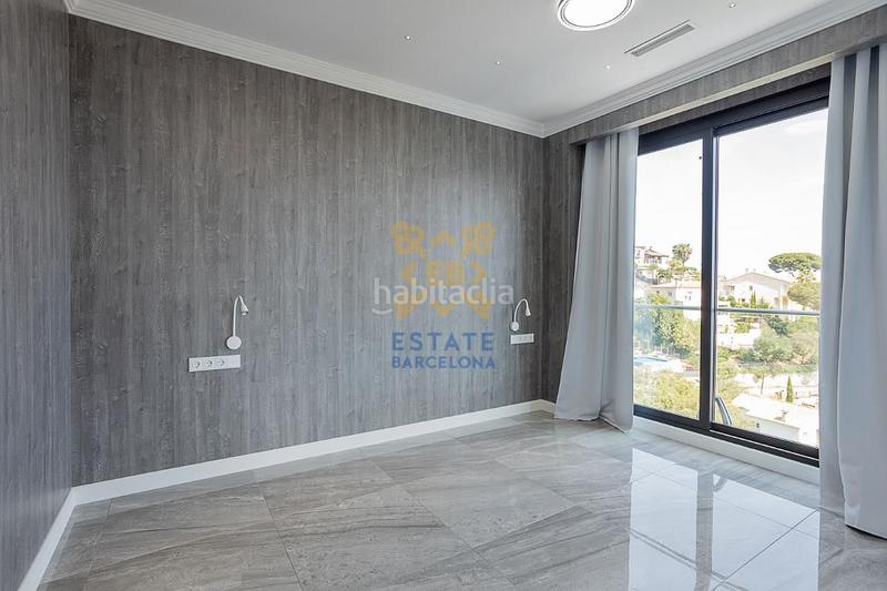 Foto cd14fd36-6f62-4449-8cc4-5778fa2e96ec. Casa con parcheggio piscina in Roca Grossa Lloret de Mar