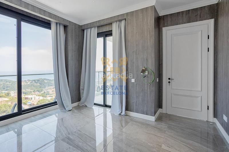 Foto f084450b-e81f-4c49-af01-d2716098ce37. Casa con parcheggio piscina in Roca Grossa Lloret de Mar