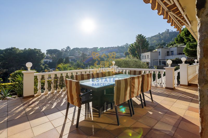 Foto 96470d91-7b92-41a1-9583-92af2ee76622. Casa amb xemeneia piscina a Santa Cristina-Sant Francesc Blanes